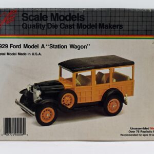 Scales Model Station Wagon 1 1