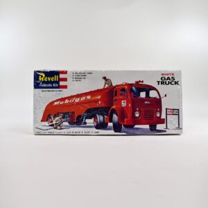 Revell Mobilgas (1)