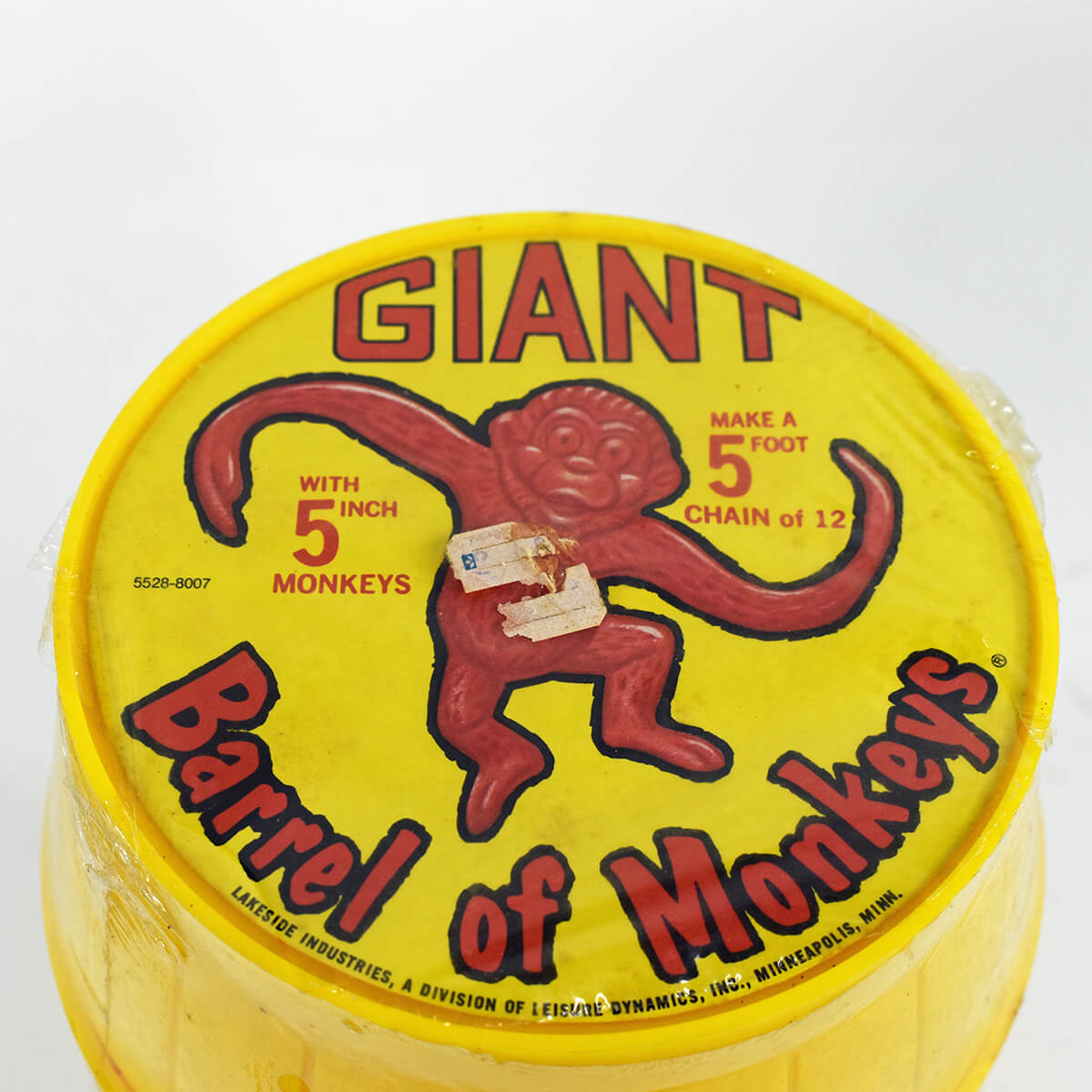 SEALED high quality 1970 yellow Barrel of Monkeys